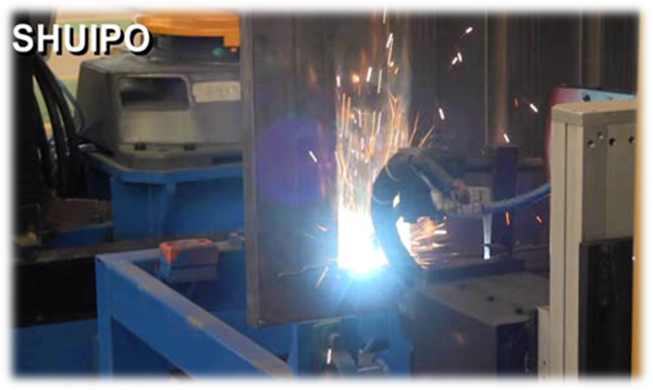 栏板生产智能工厂之瓦楞板自动焊接机